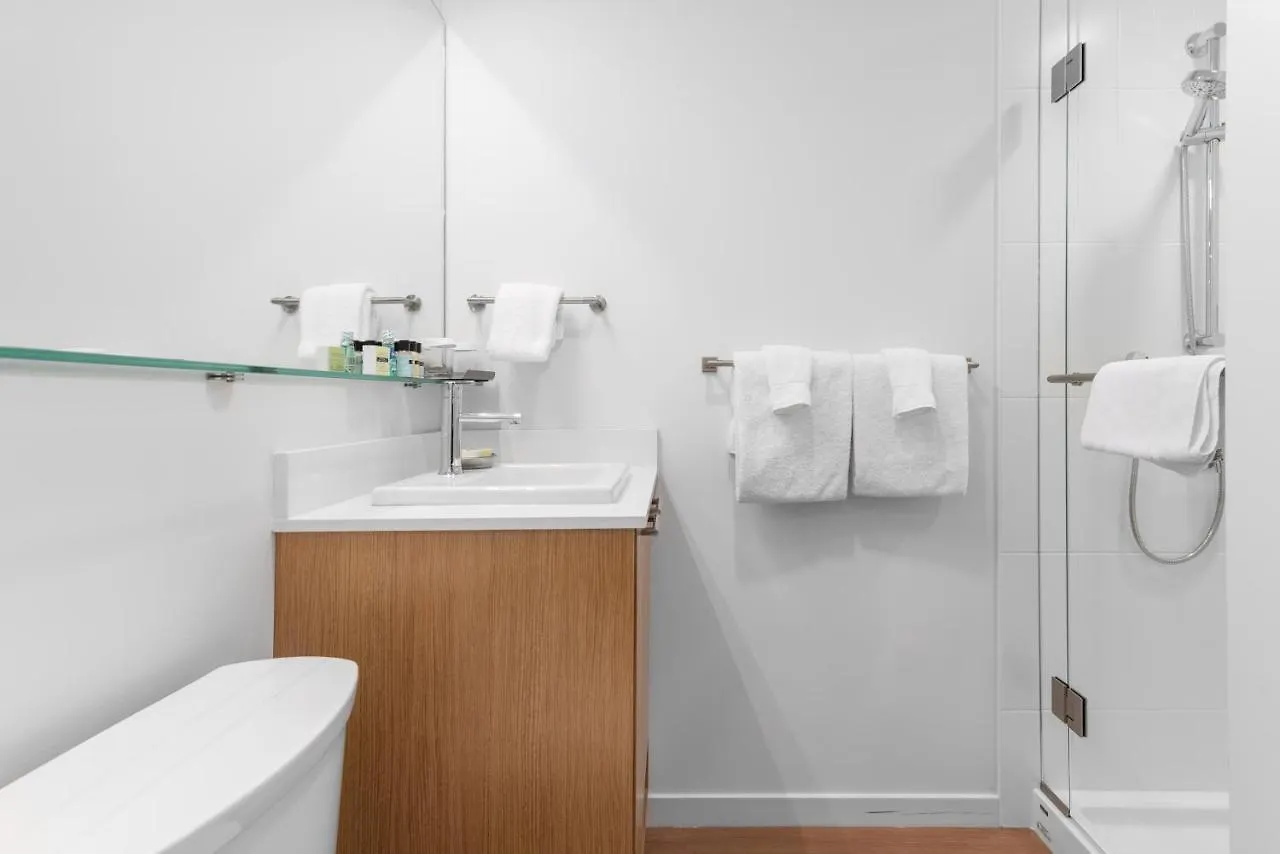 Hotel Gage Suites At Ubc Vancouver