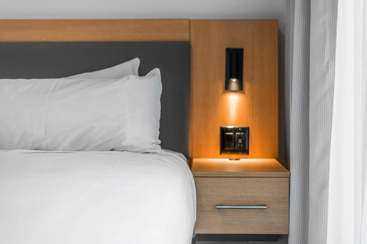 Gage Suites At Ubc Vancouver Hotel